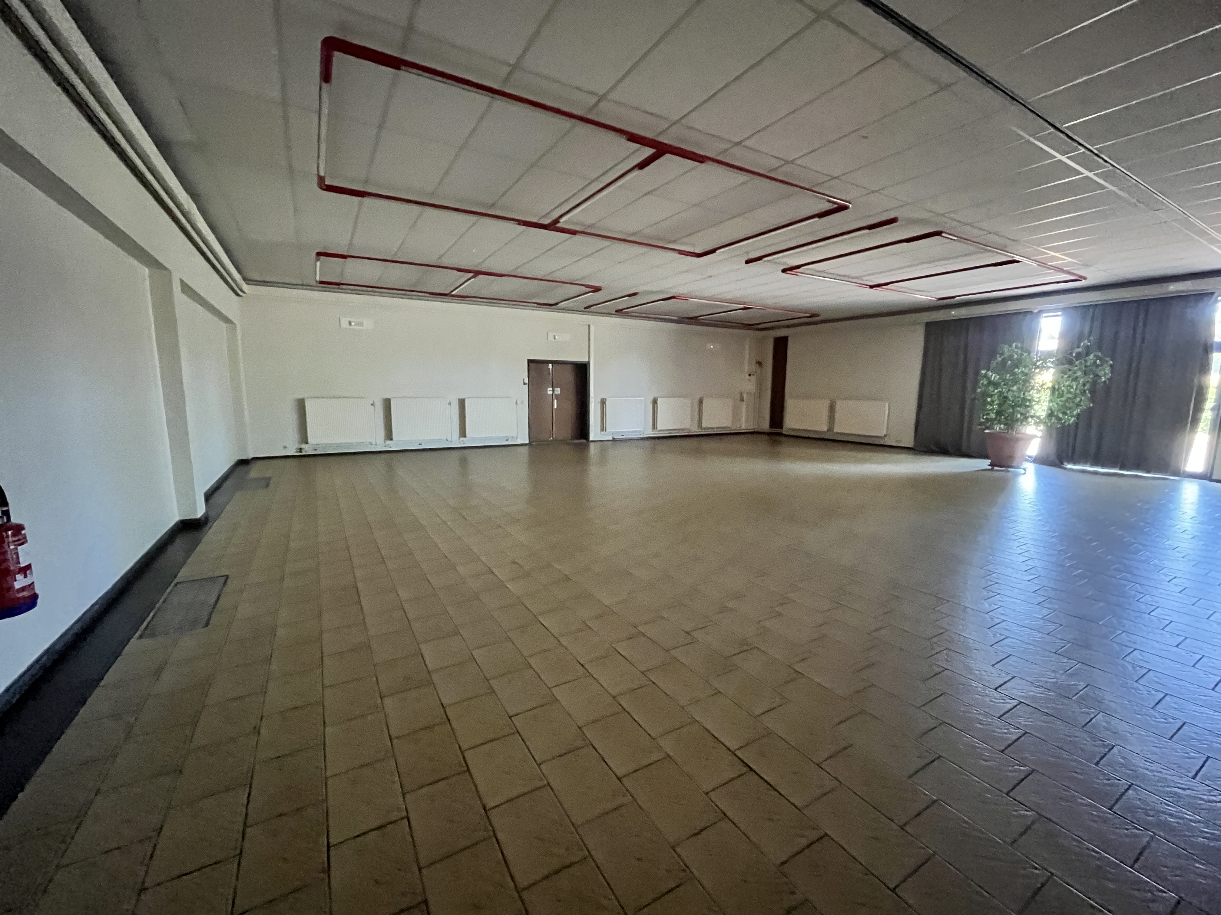 Intérieur de la salle vide