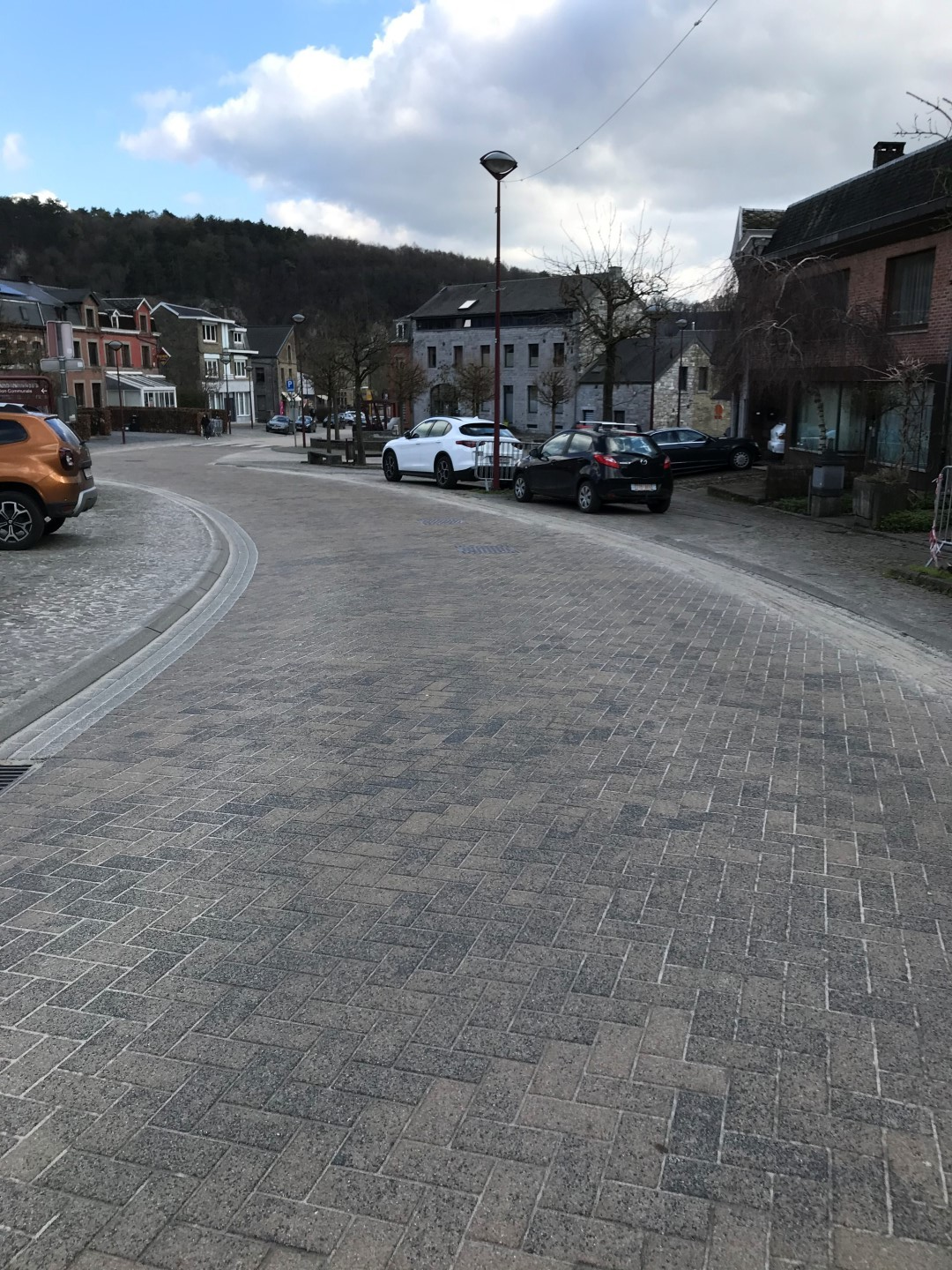 Portion du circuit passant au travers d'un village